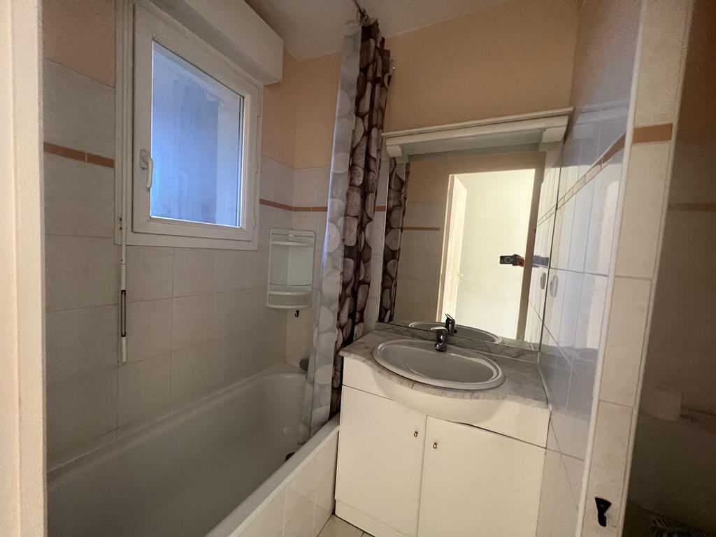 Appartement T2- 32,23m² - Manosque - Réf. 222 - Photo 1